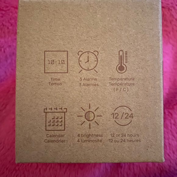 Cloudnola Block Clock - Picture 5 of 7